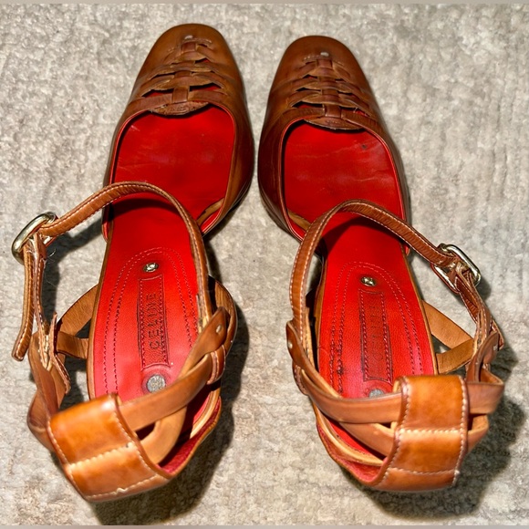 Authentic 𝐂𝐄𝐋𝐈𝐍𝐄 genuine leather heels - Picture 13 of 16